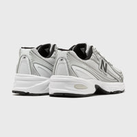 New Balance 740 - Unisex - Navy White