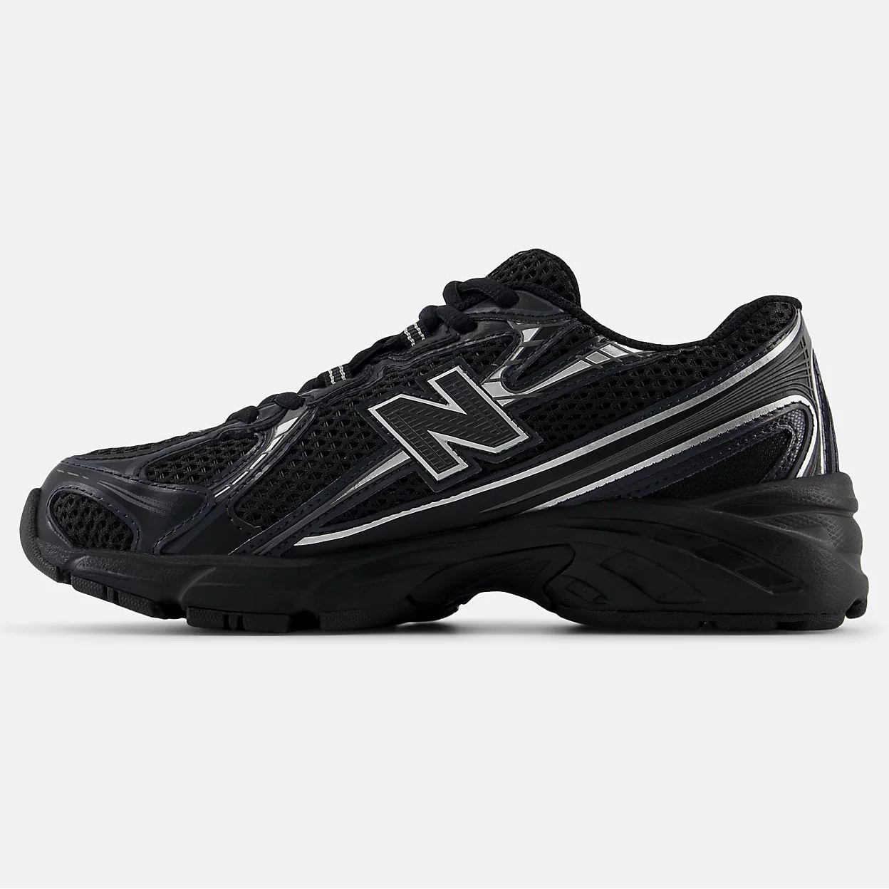 New Balance 740 - GS - Black Silver Metallic