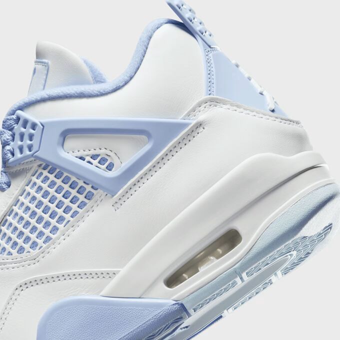 Air Jordan 4 - Women's - White Aluminum
