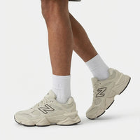 new balance G90607GY
