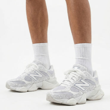 new balance U90606GE