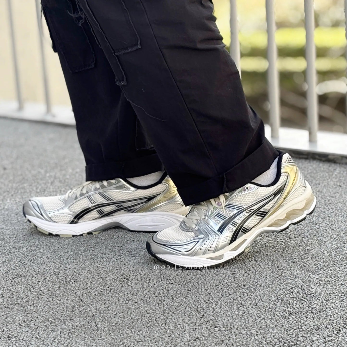 Asics Gel-Kayano 14 - Unisex - Birch Pure Silver
