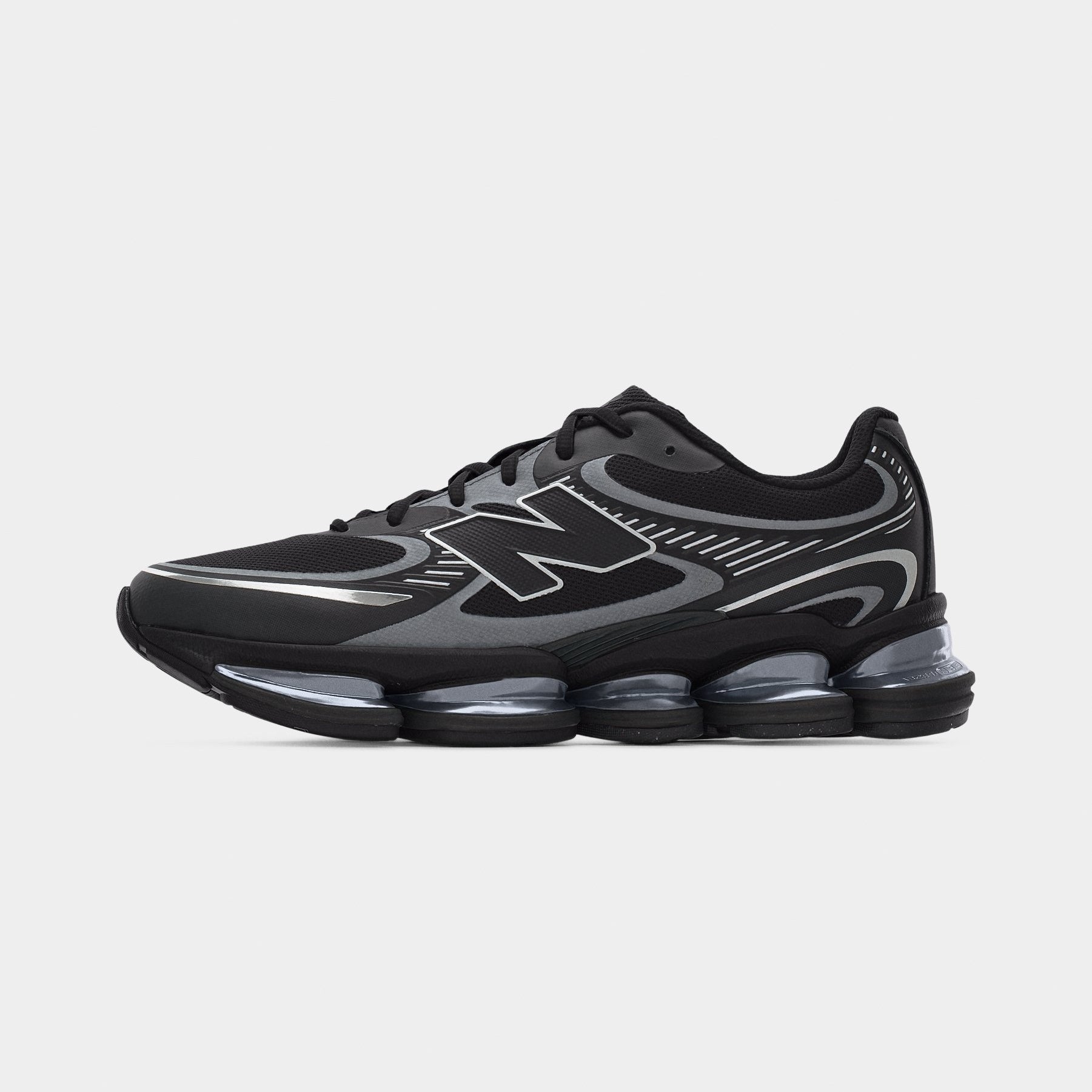 New Balance 2000 - Unisex - Black Silver Metallic