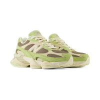 New Balance 9060 - Women's - Dry Lime