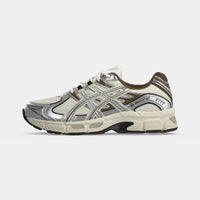 ASICS Gel Stratus - Unisex - White Clay Canyon