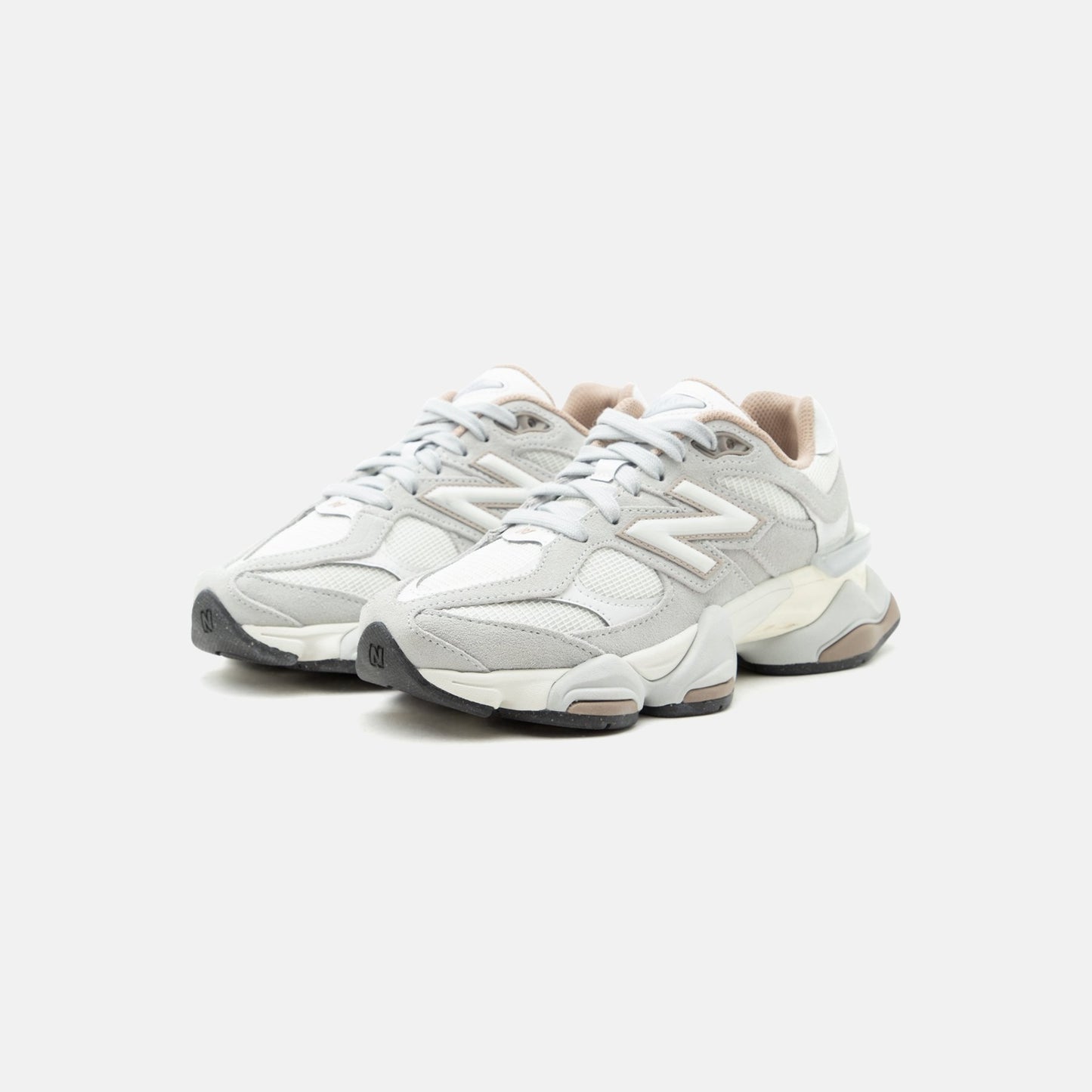 New Balance 9060 - Unisex - Driftwood Sea Salt