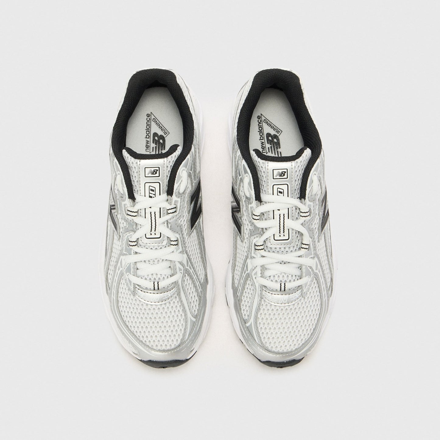 New Balance 740 - GS - Silver-Coloured