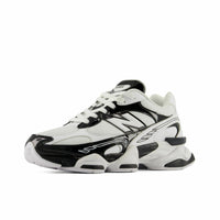 New Balance 9060 - Unisex - Black White