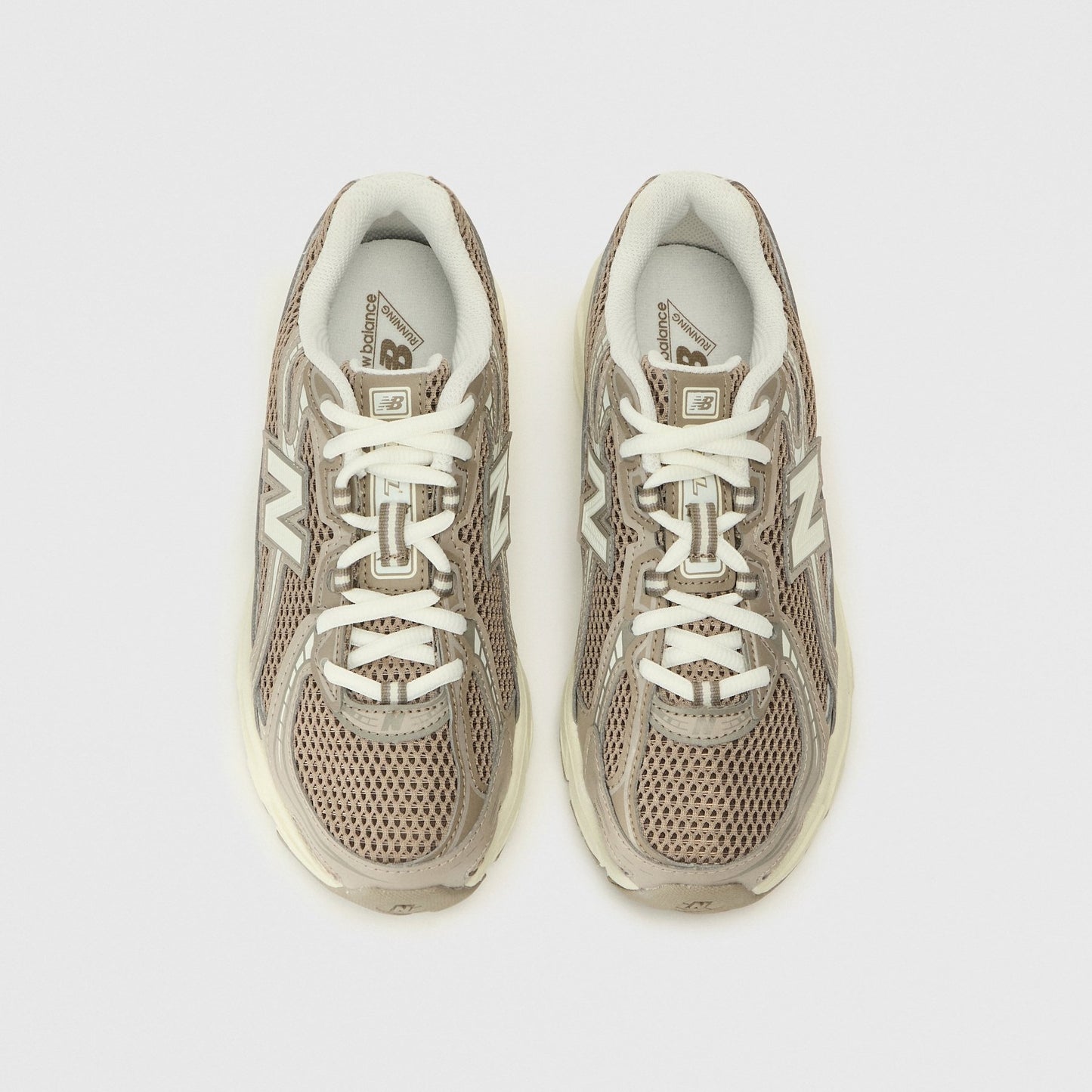 New Balance 740 - GS - Arid Stone