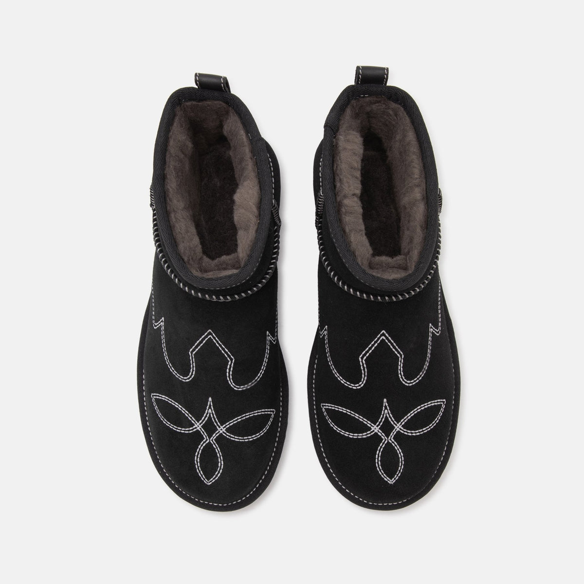 UGG Classic Ultra Mini Western - Women's - Black