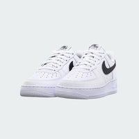 Nike Air Force 1 07 - Unisex - White Black