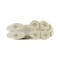 New Balance 9060 - Unisex - Bone Sea Salt