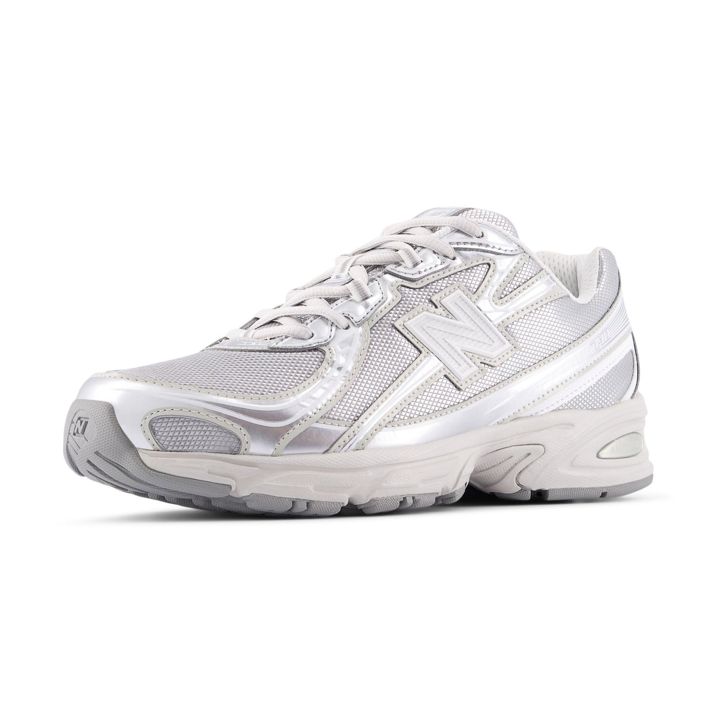New Balance 740 - Unisex - Metallic Silver