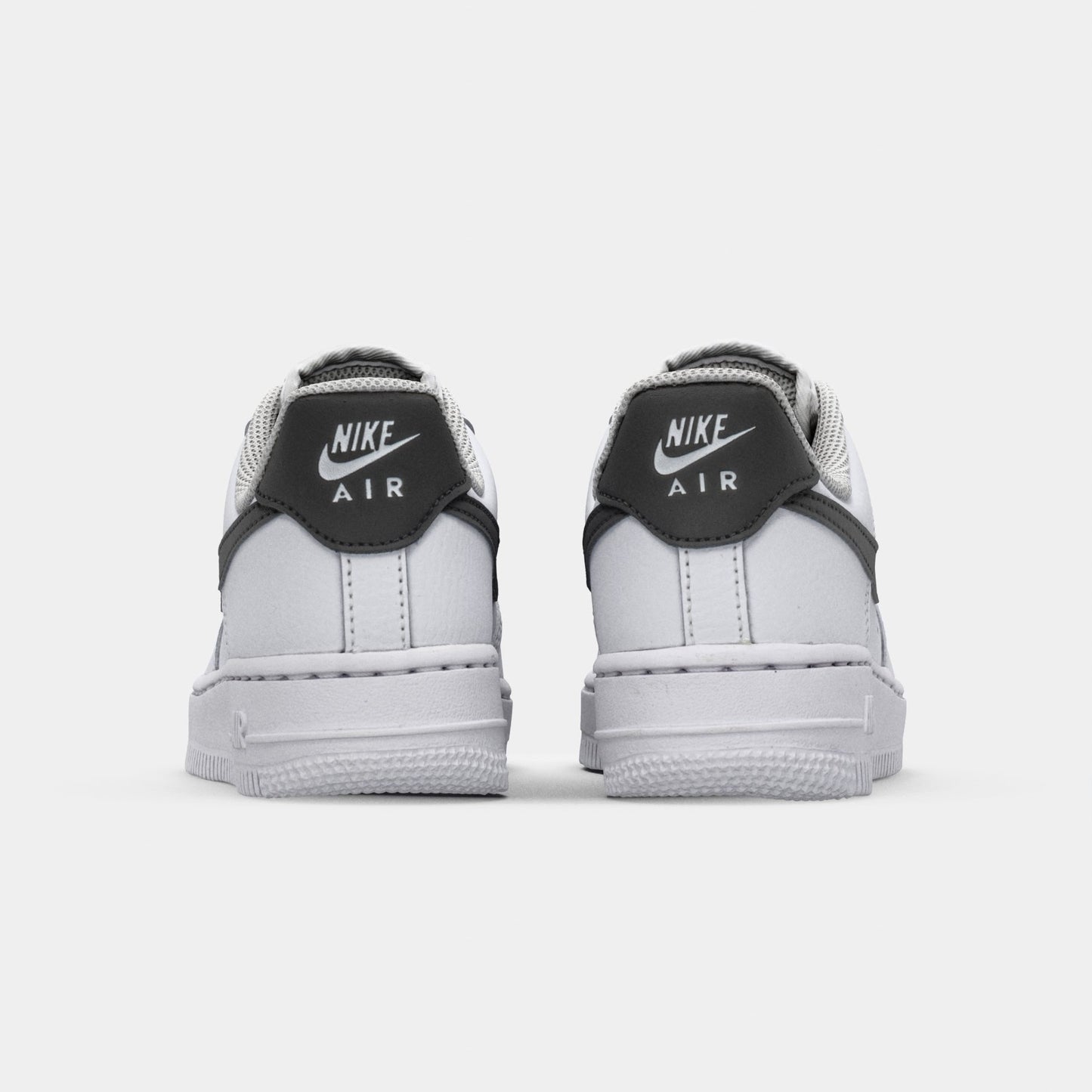 Nike Air Force 1 Low 07 - Women's - White Black