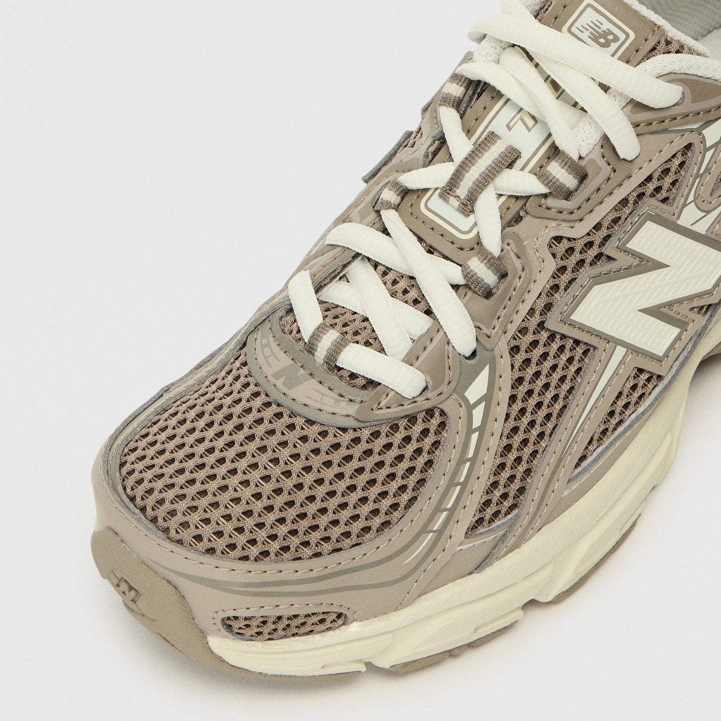 New Balance 740 - GS - Arid Stone