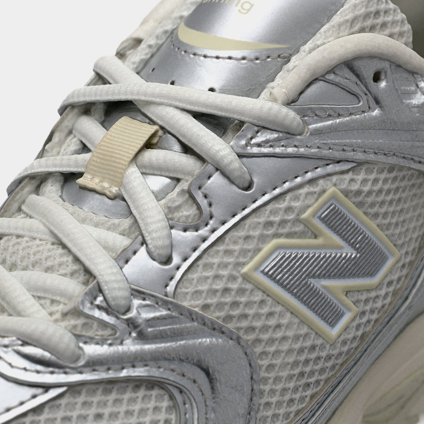 New Balance 530 - Unisex - Silver-Coloured Metallic Reflection