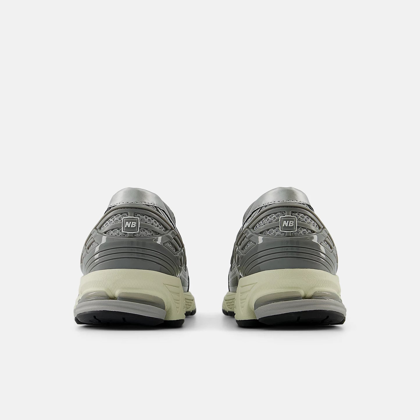 New Balance 1906L - Unisex - Metallic Silver