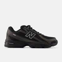 New Balance 740 - Unisex - Black Silver Metallic
