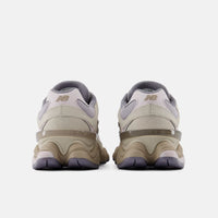 New Balance 9060 - Unisex - Timberwolf Driftwood