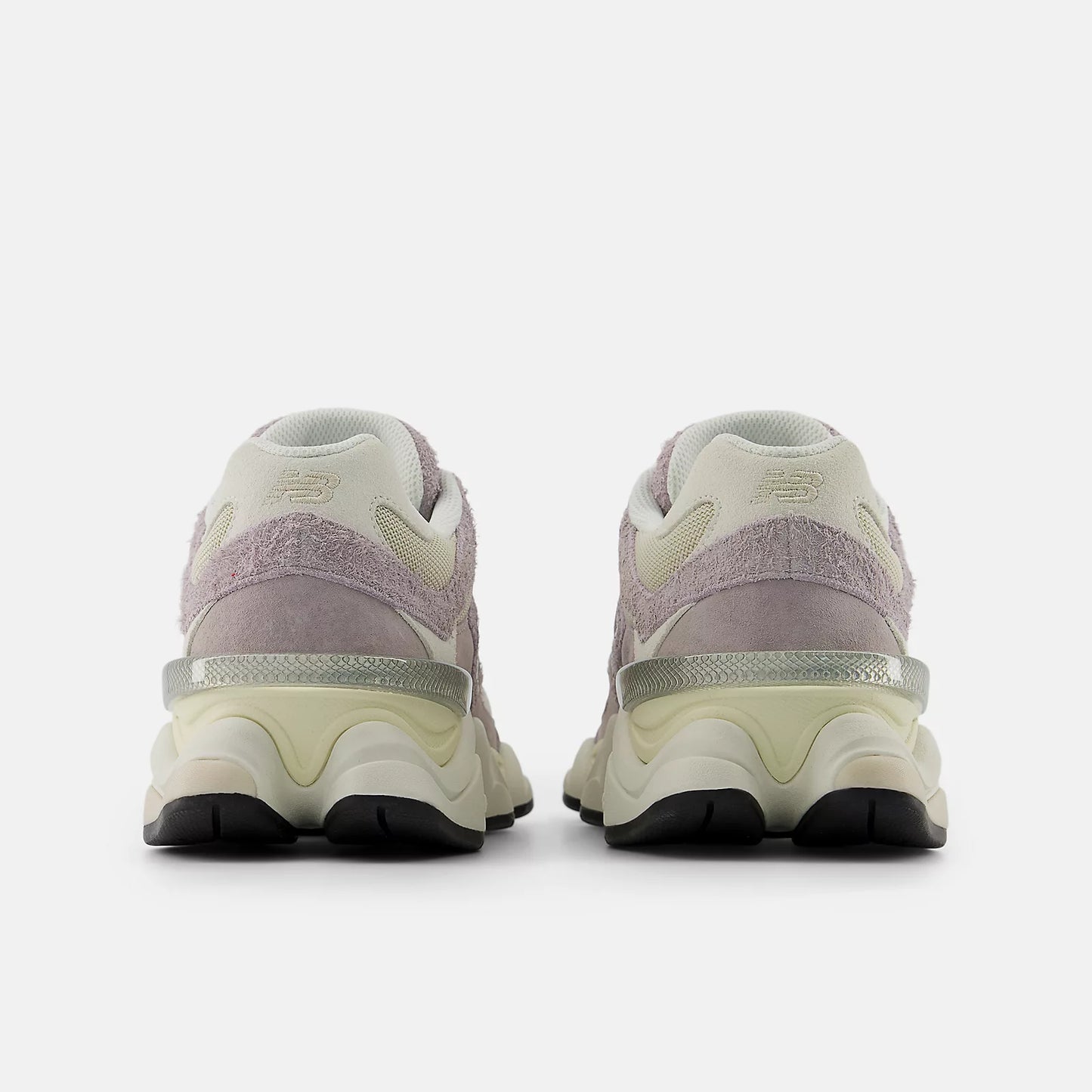 New Balance 9060 - Unisex - Truffle Salt