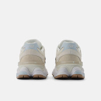 New Balance 9060 - Unisex - Frosted Glass
