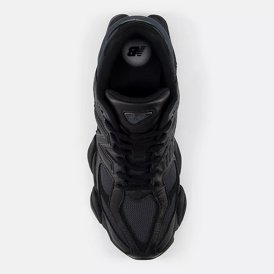 New Balance 9060 - Unisex - Triple Black
